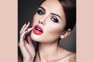  Capricho Beauty Supply. S.he Lip: The Secrets to Achieving Stunning Lips with the Most Innovative Products on the Market. Lips are one of the most important features of our face, as they play a crucial role in expressing and communicating our emotions.