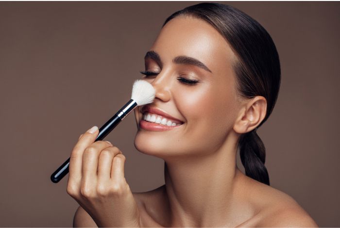 Capricho Beauty Supply. The Best Techniques for Applying Makeup Like a Pro. With these professional techniques in your beauty arsenal, you're well on your way to perfecting your makeup application.