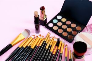 Capricho Beauty Supply. Your Essential Beauty Tools: Best Makeup Products for Beginners and Professionals. Let's embark on this beauty adventure together!