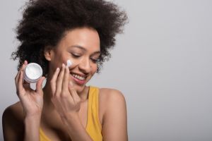 Capricho Beauty Supply. Why It's Essential to Use Moisturizing Creams Daily. Remember, your skin is a long-term investment, and daily moisturizing is a small step with big rewards.