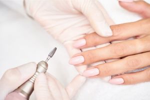 Capricho Beauty Supply. Common Manicure Mistakes and How to Avoid Them. 