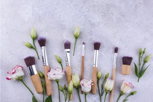 Capricho Beauty Supply. Step by Step: How to Achieve a Natural Makeup Look that Enhances Your Beauty. Feel confident and beautiful in your own skin!