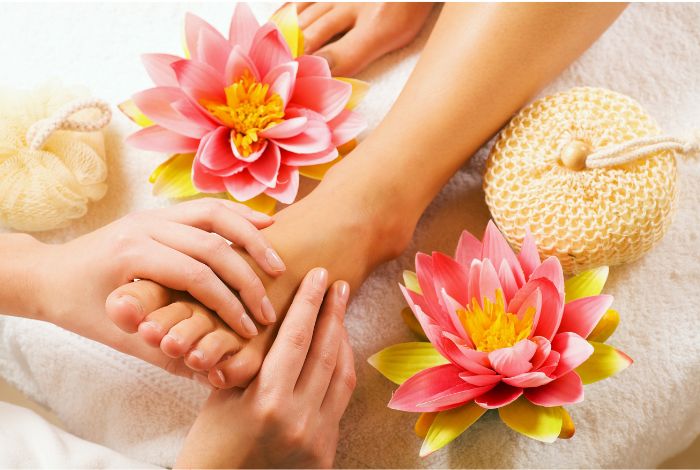 Your Feet Deserve Attention Too: Tips for Deep Care. It will not only help you maintain beautiful feet but also allow you to walk comfortably and pain-free.